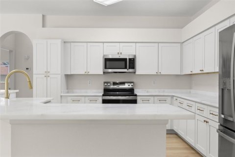 Villa ou maison à vendre à Odessa, Floride: 4 chambres, 233.74 m2 № 1848496 - photo 2