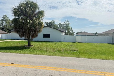 Villa ou maison à vendre à Ocala, Floride: 3 chambres, 121.79 m2 № 2284982 - photo 2