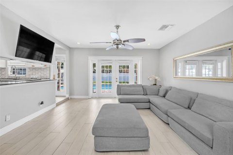 Casa en venta en Hollywood, Florida, 4 dormitorios, 146.97 m2 № 1888424 - foto 6