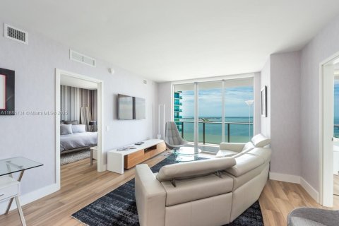 Condominio en venta en Miami, Florida, 2 dormitorios, 99.96 m2 № 1940959 - foto 2