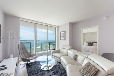 Condominio en venta en Miami, Florida, 2 dormitorios, 99.96 m2 № 1940959 - foto 5