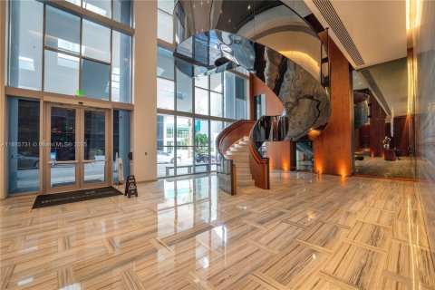 Condominio en venta en Miami, Florida, 2 dormitorios, 99.96 m2 № 1940959 - foto 30
