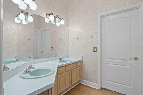 Купить виллу или дом в Гроувленд, Флорида 9 комнат, 347.92м2, № 2109683 - фото 25