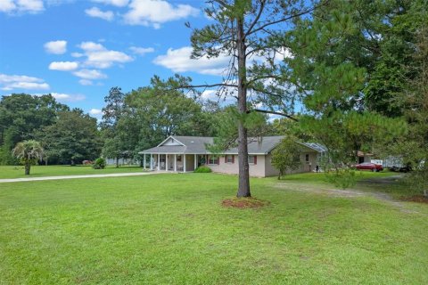 Casa en venta en Brooksville, Florida, 4 dormitorios, 234.21 m2 № 1827890 - foto 4