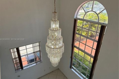 Casa en alquiler en Miami, Florida, 4 dormitorios, 165.37 m2 № 2085836 - foto 19