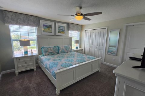 Townhouse in STOREY LAKE in Kissimmee, Florida 4 bedrooms, 177.81 sq.m. № 1866002 - photo 17