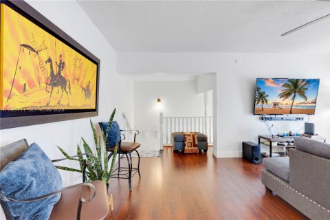 Copropriété à vendre à Miramar, Floride: 2 chambres, 92.9 m2 № 2049083 - photo 6