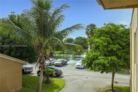 Copropriété à vendre à Miramar, Floride: 2 chambres, 92.9 m2 № 2049083 - photo 18