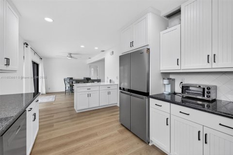 Villa ou maison à vendre à Pompano Beach, Floride: 3 chambres, 151.15 m2 № 1871698 - photo 21