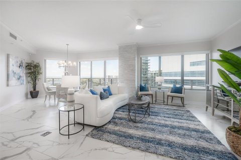 Copropriété à vendre à Tampa, Floride: 3 chambres, 161 m2 № 1909012 - photo 19