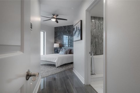 Copropriété à vendre à Tampa, Floride: 3 chambres, 161 m2 № 1909012 - photo 3
