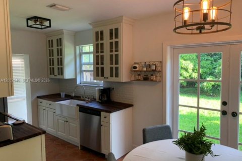 Villa ou maison à Miami, Floride 3 chambres, 111.48 m2 № 2068089