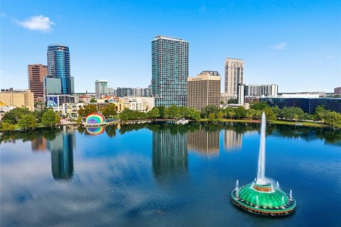 Copropriété à vendre à Orlando, Floride: 2 chambres, 134.15 m2 № 2396071 - photo 3
