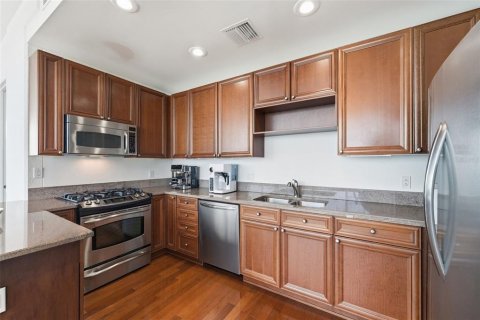Copropriété à vendre à Orlando, Floride: 2 chambres, 134.15 m2 № 2396071 - photo 12