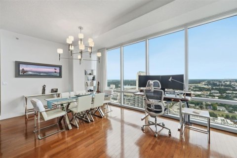 Copropriété à vendre à Orlando, Floride: 2 chambres, 134.15 m2 № 2396071 - photo 18