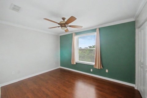 House in Port St. Lucie, Florida 5 bedrooms, 257.53 sq.m. № 2290915 - photo 20