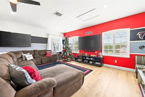 House in Orlando, Florida 4 bedrooms, 263.94 sq.m. № 2092228 - photo 29