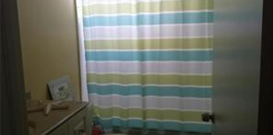 Condominio en Lauderdale-by-the-Sea, Florida, 1 dormitorio № 1146085