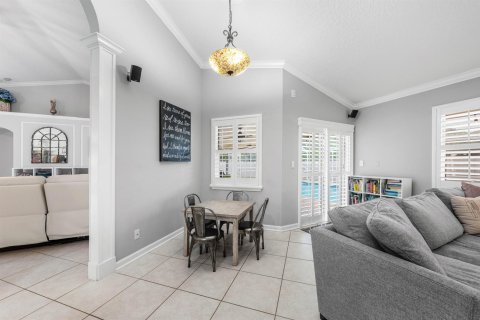 House in Wellington, Florida 4 bedrooms, 204.38 sq.m. № 2399998 - photo 16