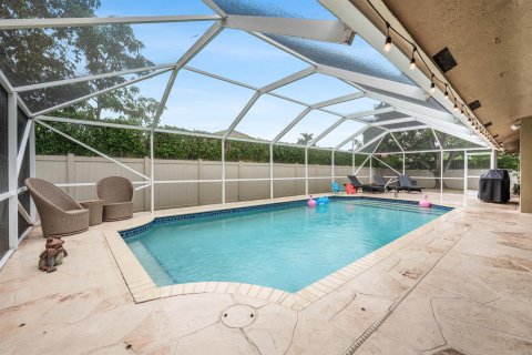House in Wellington, Florida 4 bedrooms, 204.38 sq.m. № 2399998 - photo 27
