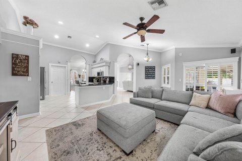 House in Wellington, Florida 4 bedrooms, 204.38 sq.m. № 2399998 - photo 15