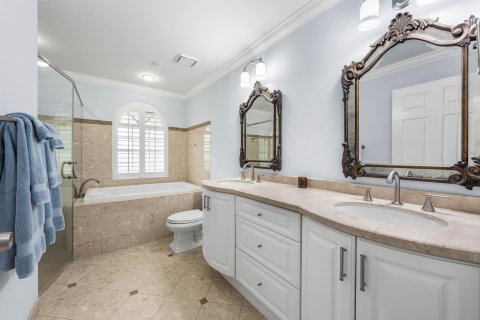 House in Wellington, Florida 4 bedrooms, 204.38 sq.m. № 2399998 - photo 20