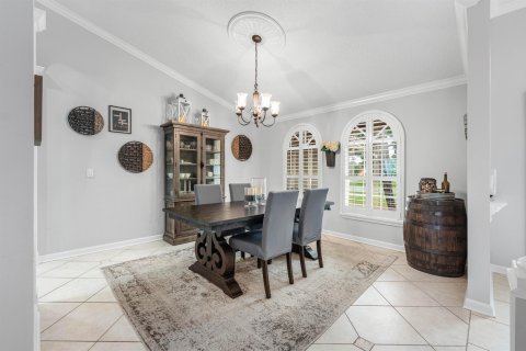 House in Wellington, Florida 4 bedrooms, 204.38 sq.m. № 2399998 - photo 17