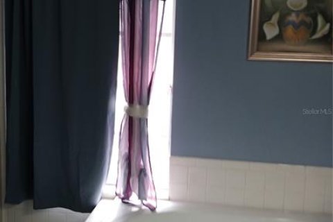 Купить виллу или дом в Миннеола, Флорида 9 комнат, 142.23м2, № 1837314 - фото 20