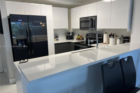 Copropriété à vendre à Miami Beach, Floride: 2 chambres, 68.75 m2 № 2011482 - photo 22