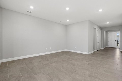 Casa en alquiler en Bradenton, Florida, 4 dormitorios, 189.99 m2 № 1724783 - foto 21