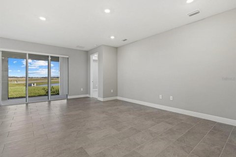 Casa en alquiler en Bradenton, Florida, 4 dormitorios, 189.99 m2 № 1724783 - foto 8