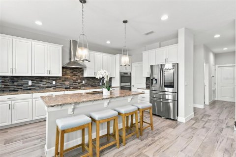 Casa en venta en Wesley Chapel, Florida, 6 dormitorios, 413.32 m2 № 2203992 - foto 4