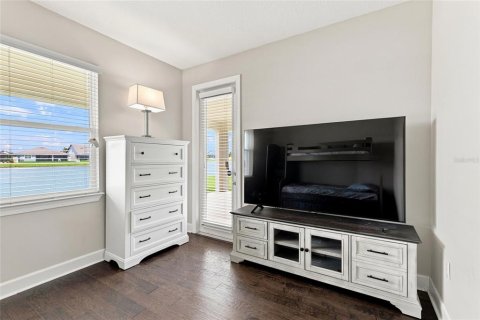 Casa en venta en Wesley Chapel, Florida, 6 dormitorios, 413.32 m2 № 2203992 - foto 29