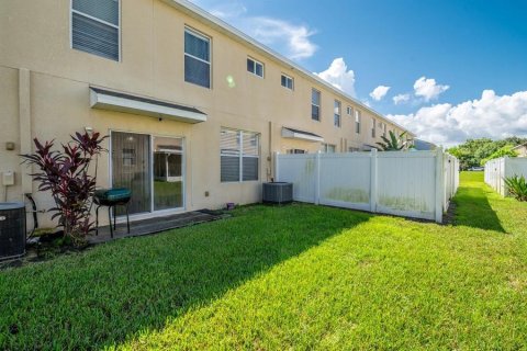 Townhouse in Riverview, Florida 3 bedrooms, 146.6 sq.m. № 1630487 - photo 22