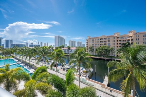 Condominio en alquiler en Aventura, Florida, 2 dormitorios, 144.18 m2 № 1889160 - foto 19