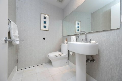 Condominio en alquiler en Aventura, Florida, 2 dormitorios, 144.18 m2 № 1889160 - foto 7