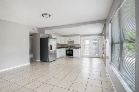 Casa en venta en Seminole, Florida, 3 dormitorios, 118.91 m2 № 1850146 - foto 8