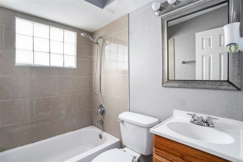 Casa en venta en Seminole, Florida, 3 dormitorios, 118.91 m2 № 1850146 - foto 16