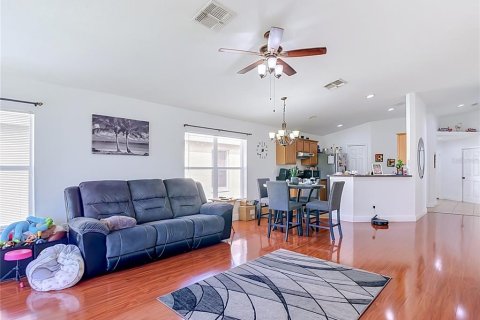 Villa ou maison à vendre à Tampa, Floride: 3 chambres, 135.08 m2 № 2427089 - photo 12