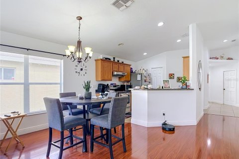 Villa ou maison à vendre à Tampa, Floride: 3 chambres, 135.08 m2 № 2427089 - photo 14