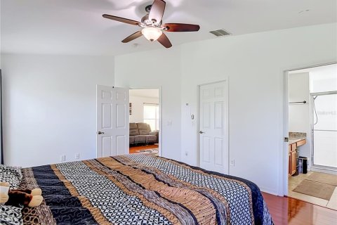 Villa ou maison à vendre à Tampa, Floride: 3 chambres, 135.08 m2 № 2427089 - photo 19