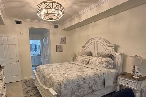 Condo in Bradenton, Florida, 2 bedrooms  № 1812458 - photo 10