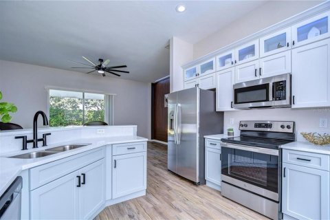 Casa en alquiler en Riverview, Florida, 3 dormitorios, 156.63 m2 № 1869762 - foto 5