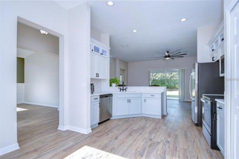 Casa en alquiler en Riverview, Florida, 3 dormitorios, 156.63 m2 № 1869762 - foto 7