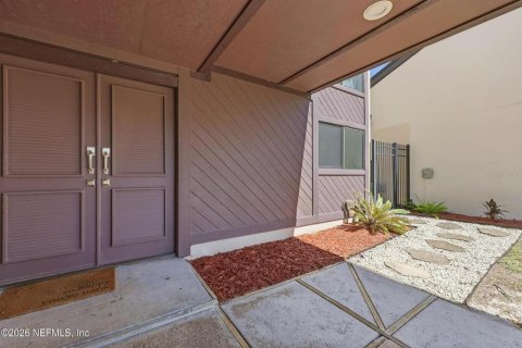House in Jacksonville, Florida 3 bedrooms, 151.52 sq.m. № 2396155 - photo 3