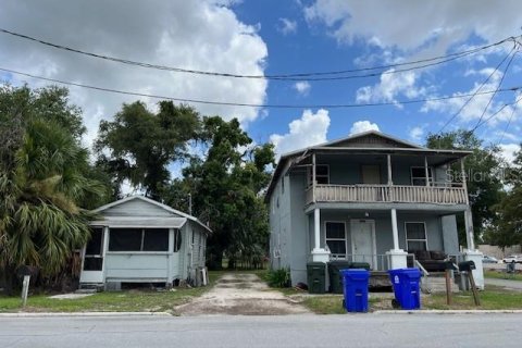 Commercial property in Lakeland, Florida 7 bedrooms, 250.46 sq.m. № 1847593 - photo 1