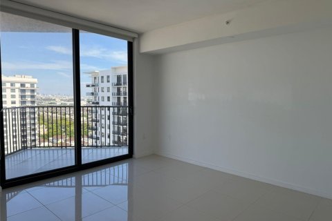 Condominio en venta en Doral, Florida, 2 dormitorios, 88.26 m2 № 1957711 - foto 12