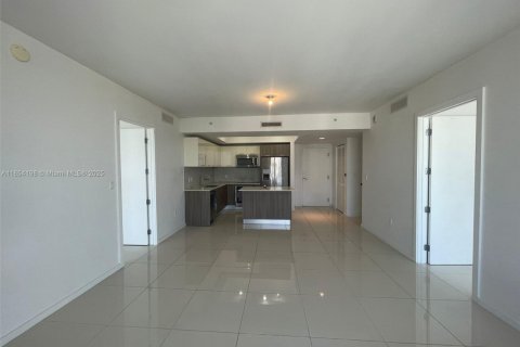 Condominio en venta en Doral, Florida, 2 dormitorios, 88.26 m2 № 1957711 - foto 10