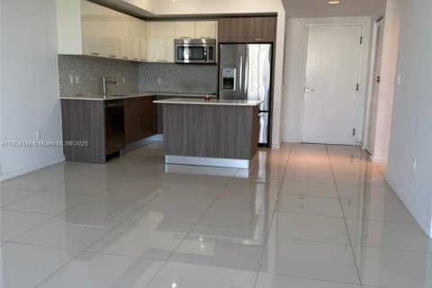 Condominio en venta en Doral, Florida, 2 dormitorios, 88.26 m2 № 1957711 - foto 7