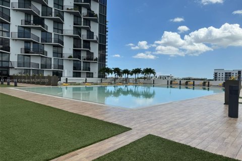 Condominio en venta en Doral, Florida, 2 dormitorios, 88.26 m2 № 1957711 - foto 22